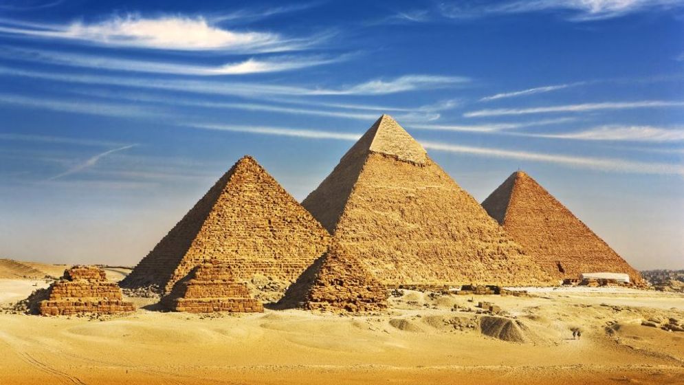 Ruang Sepanjang 9 Meter Ditemukan Tersembunyi di Bagian Atas Great Pyramid of Giza 